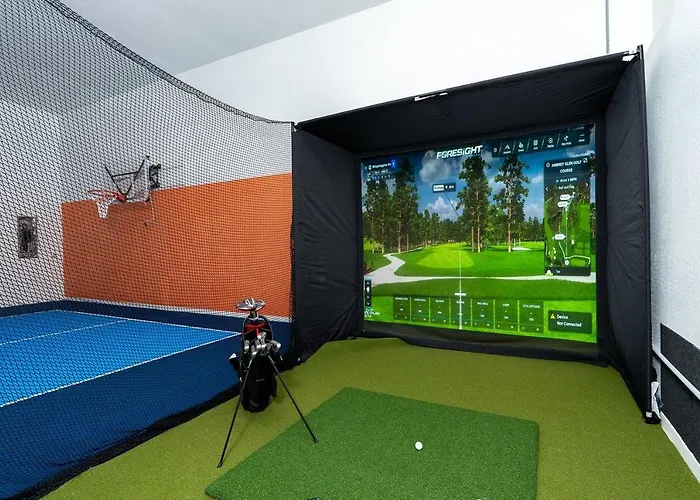 Sleeps 34 Indoor Pickleball Hot Tub & Sauna Flagstaff
